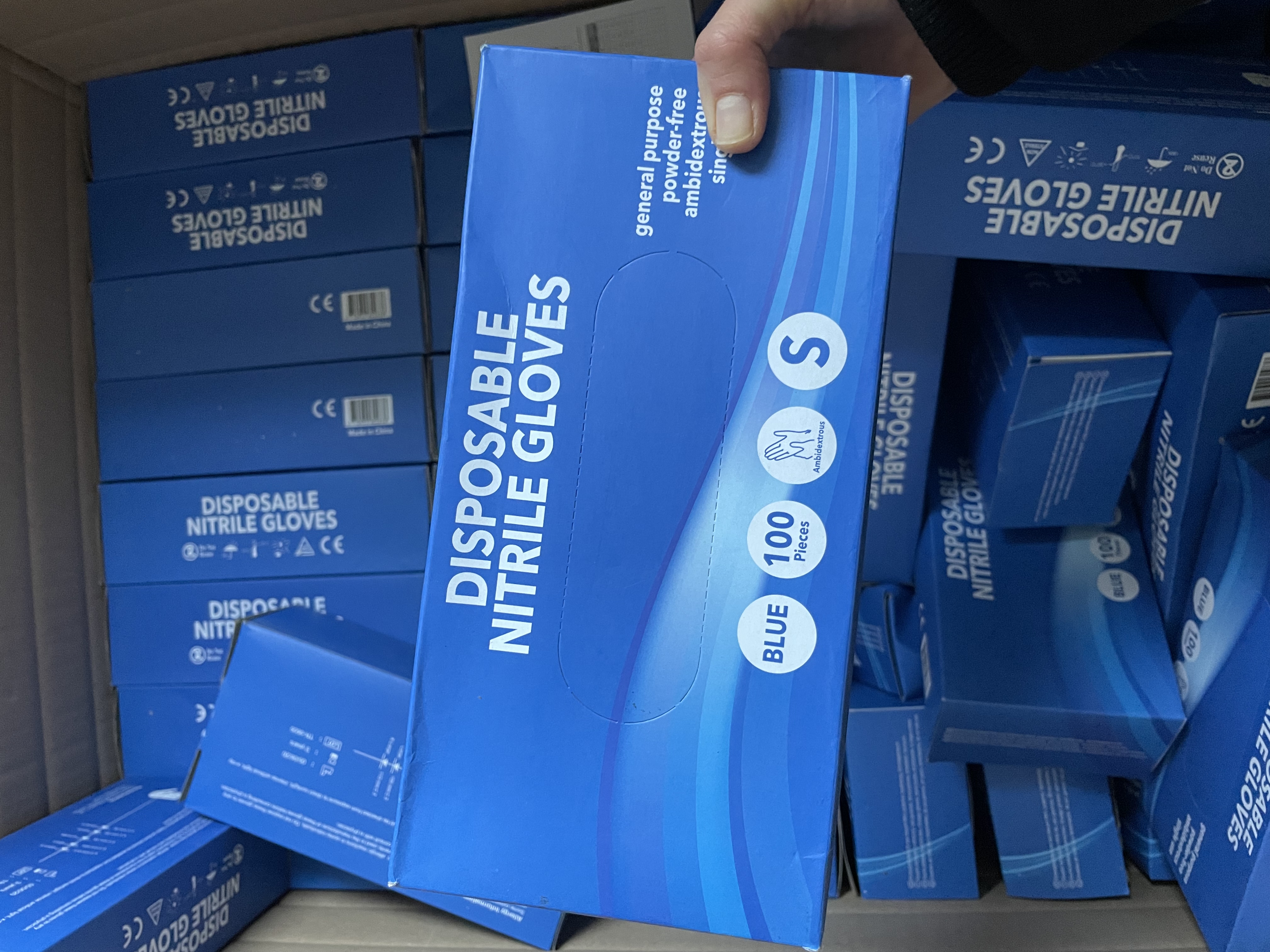 Jednorázové nitrilové rukavice